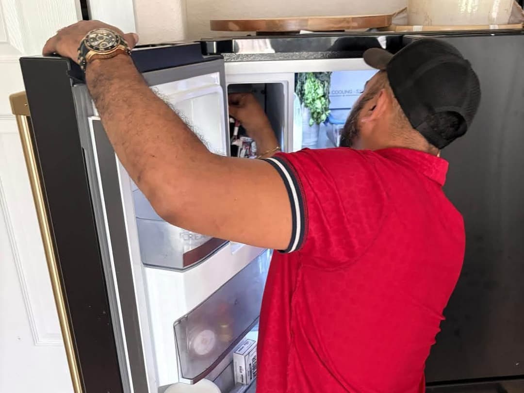 Refrigerator & Freezer Repair
